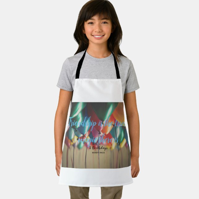 Delantal "La amistad es la magia más verdadera que hay" (in situ)