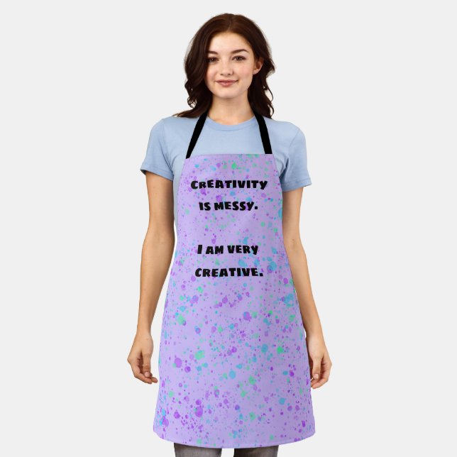 Delantal La creatividad es desordenada. Funny Purple Apron (Gastado)