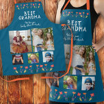Delantal Las mejores flores de la abuela 5 Collage de fotos<br><div class="desc">La mejor abuela dulce flor azul 5 Collage de fotos Keepsake deldeldeldeldeldeldelflor. Flores dibujadas a mano con hermosos colores primaverales y 5 fotos de fondo azul. Crea tu propio regalo personal para una abuela por el Día de la Madre,  cumpleaños o Navidades y agrega tus nombres y fotos.</div>