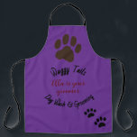 Delantal Lavado de perro y Groomer personalizado<br><div class="desc">Lavado de Perro y Apron Groomer. Una pata grande y dos patas más pequeñas en la parte inferior. Editable. Personalizable de texto y nombre.</div>