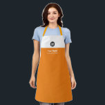 Delantal Logotipo de empleado Naranja Tangerine, nombre, em<br><div class="desc">Personalice fácilmente este Personalizado Eyecatching Employee Apron con su logotipo de negocio, nombre de empleado, nombre de empresa, lema, sitio web o cualquier mensaje de personalizado. Un sencillo diseño de negocio en colores naranja tangerino y blanco completamente personalizable, sans-serif fuentes básicas y modernas y un aspecto profesional y claro. Este...</div>