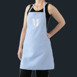 Delantal Monograma de acero ligero inicial azul personaliza<br><div class="desc">Apron azul de acero claro inicial monograma personalizar. Excelente para cocineros,  chefs,  cerámica,  artesanía,  trabajo,  cocina,  horneado,  barbacoa,  parrilladas,  comercios y tiendas,  etc.</div>