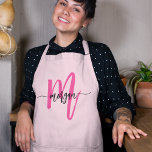 Delantal Monograma tipográfico moderno mínimo de color rosa<br><div class="desc">Eleva tu estilo de cocina con nuestro Monograma Minimal Pink Moderno Typográfico Moderno! Con un diseño minimalista y elegante en negrita rosa cálido, este delantal se personaliza con tu monograma en una moderna tipografía. Perfecto para cocinar, cocinar o asar, combina la moda y la función con correas ajustables y tejido...</div>