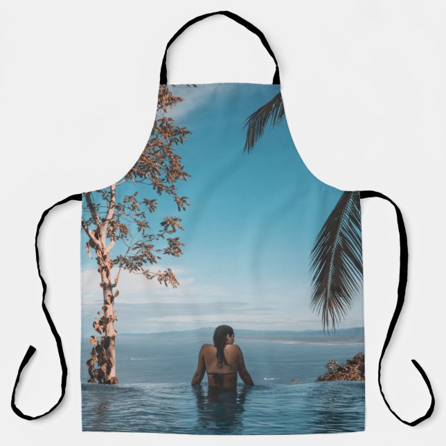 Delantal Mujer con bikini negro nadando en el cuerpo de (Anverso)