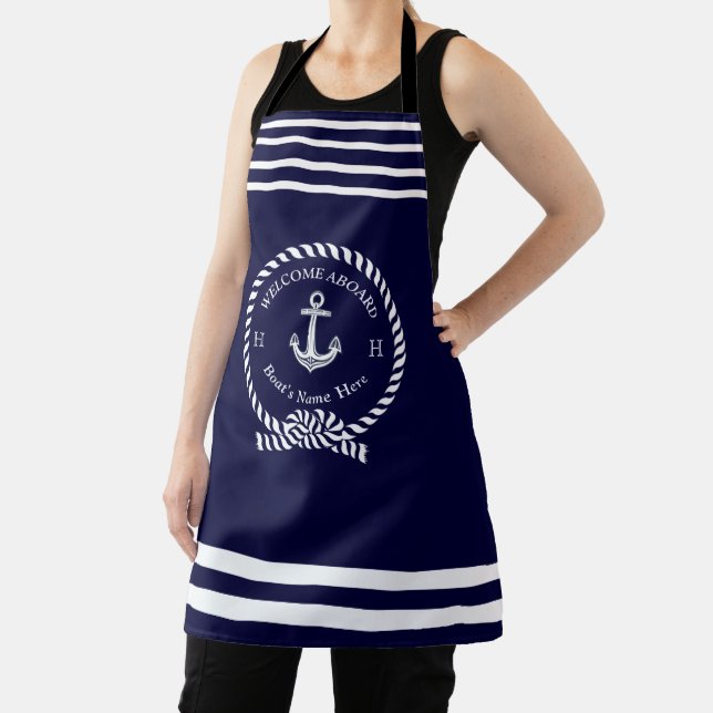Delantal Nautical Boat Name Anchor Dark Navy Blue Welcome (in situ)