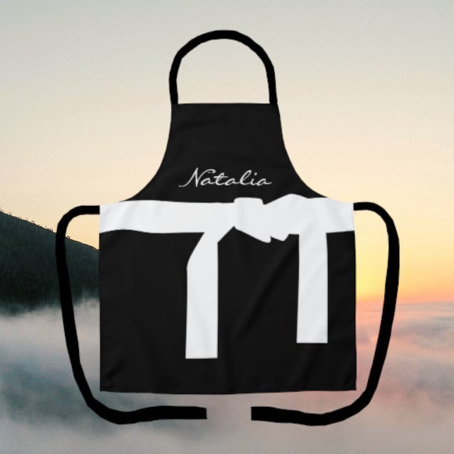 Delantal Nombre Monogramado Clásico Apron blanco y negro (Subido por el creador)
