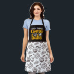 Delantal Patrón de bizcocho y muffin divertidos<br><div class="desc">Divertido y genial delantal para hacer la cocina más divertida. Regalo personalizado para la familia y amigos que aman cocinar, cocinar y probar una nueva receta en la cocina. Personalizar la redacción para que se ajuste a su ocasión. Puede utilizar la Herramienta de diseño para cambiar aún más el tipo...</div>