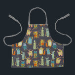 Delantal Patrón de Monstruos divertidos<br><div class="desc">Una pequeña y descarada familia de monstruo. Perfecto para los fans monstruo. Arte original de Nic Squirrell.</div>