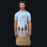 Delantal Personaliza tu foto con texto Personalizado<br><div class="desc">Aprones de texto y fotos de personalizado - Única tu propio diseño - Papá personalizado / mamá / familia / amigos o regalo personal de Apron - Añadir tu texto y foto - Redimensionar y mover o eliminar / añadir elementos - imagen / texto con herramienta de personalización ! Elija...</div>