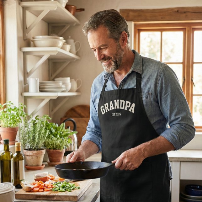 Delantal Personalized New Grandpa Est Date Father's Day (Subido por el creador)