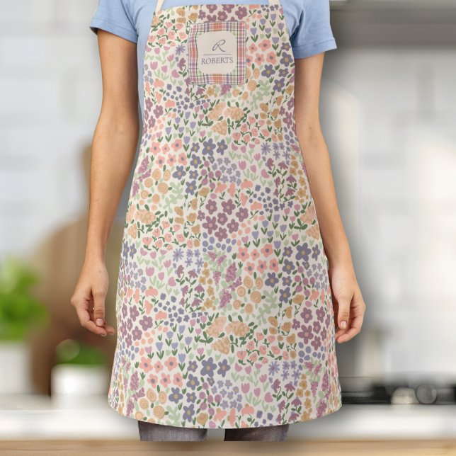 Delantal Personalized Patchwork Floral & Plaid Apron (Floral Cottagecore Apron – Colorful Vintage-Inspired Kitchen Gift)