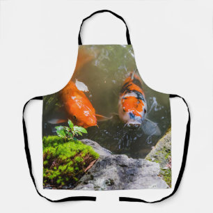 Delantal Pescado de Koi en un estanque