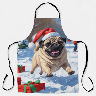 Delantal Pug corriendo en la nieve con sombrero de Navidad