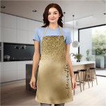 Delantal Purpurina de oro Nombre de Monograma manuscrito me<br><div class="desc">Este diseño se puede personalizar eligiendo la opción personalizar para añadir texto o realizar otros cambios. Si este producto tiene la opción de transferir el diseño a otro artículo, asegúrese de ajustar el diseño para que se ajuste si es necesario. Contáctame en colorflowcreations@gmail.com si deseas tener este diseño en otro...</div>