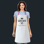 Delantal Reina de la cocina de la corona dama chef personal<br><div class="desc">¡Un regalo perfecto para tu madre,  abuela,  hermana o cualquier mujer importante en tu vida que ame cocinar! Reina del Apron de la Cocina. ¡Fácil de personalizar!</div>