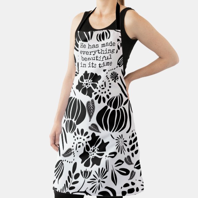 Delantal Religioso Ha Hecho Todo Hermoso (in situ)