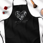 Delantal Silver Salon Heart Stylist Nombre personalizado<br><div class="desc">Plata Salón Corazón Estilista Nombre Personalizado Apron</div>