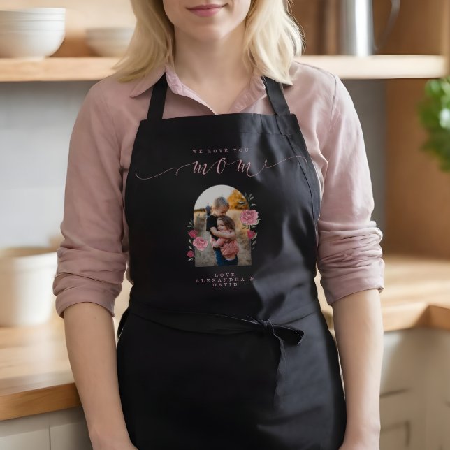 Delantal Te Queremos Mamá - Floral Photo Arch Personalizado (We Love You Mom - Floral Photo Arch Custom Black Apron)