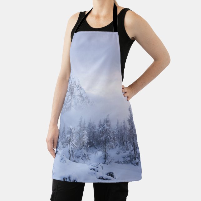 Delantal Tierras maravillosas del invierno, niebla, bosque  (in situ)