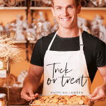 Delantal Truco Y Tratamiento Mínimo Modernos | Feliz Hallow<br><div class="desc">Truco Y Tratamiento Mínimo Modernos | Feliz Halloween</div>