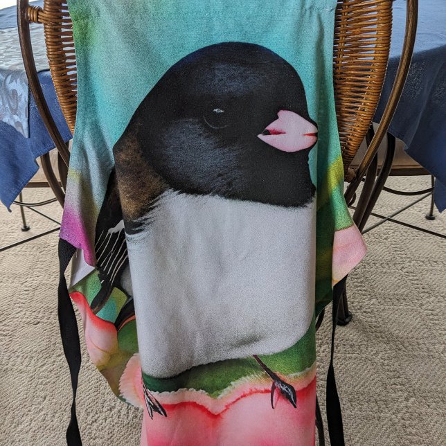 Delantal Tulipanes y corazón de San Valentín Junco (Valentine Junco apron for a sweet bird lover's kitchen gift. Birding & backyard birdwatching)