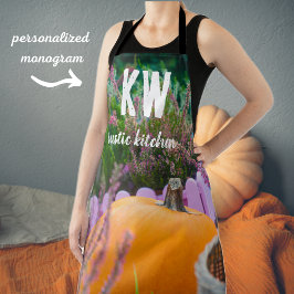 Delantal Vida en el jardín con calabaza naranja