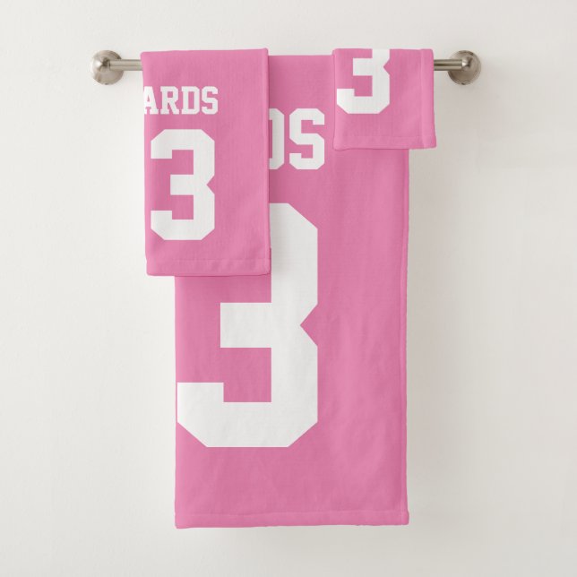 Deportes Numerados Con Un Juego De Toallas De Baño (In situ)