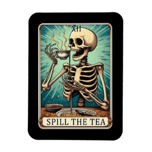 Derrame el imán de la tarjeta Tea Tarot
