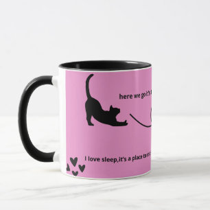 descansa con una taza mágica