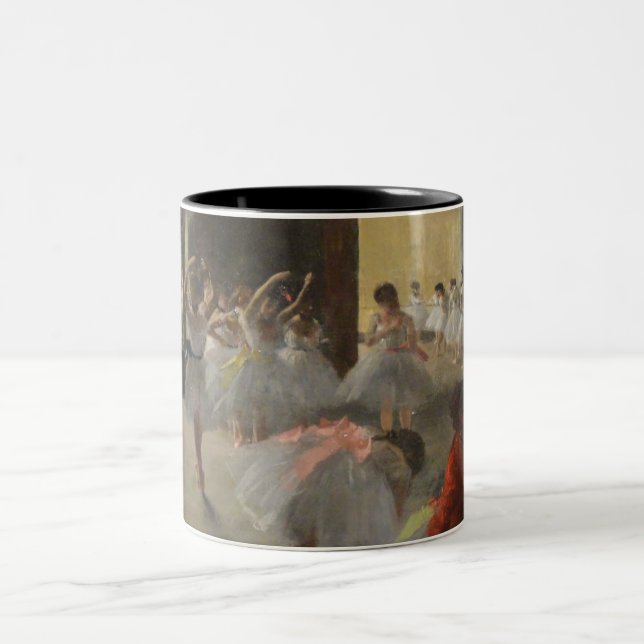 Desgasifique la taza de la clase de danza del (Centro)