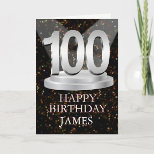 Destacar cumpleaños 100 con una tarjeta de nombre