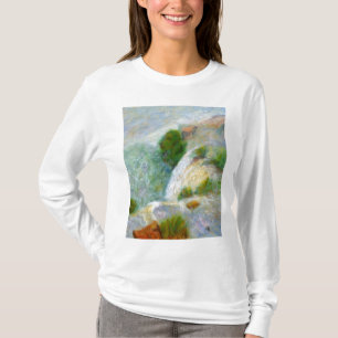 Detalle, cascada en la niebla, la camiseta de las
