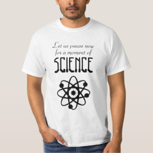 Detengámosnos brevemente por un momento de camisa