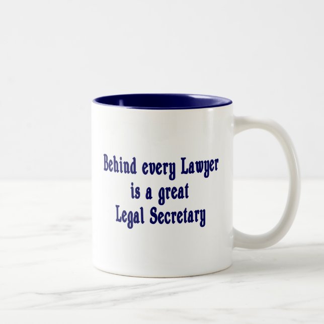 Detrás de cada abogado - taza del Paralegal (Derecha)