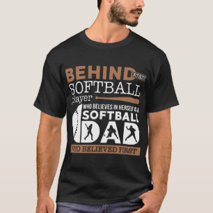 detrás de las camisetas del papá del softball