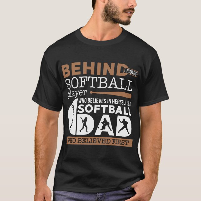 detrás de las camisetas del papá del softball (Anverso)