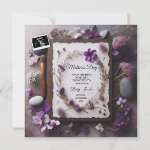Día de la Madre Invitación de embarazo Tema morado