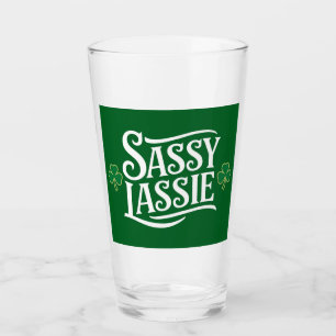 Día de San Patricio Chica Irlandesa Divertida y Sa