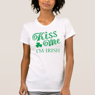 Día de San Patricio me besa la camiseta de las muj