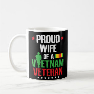 Día de veteranos orgulloso de la taza de café de