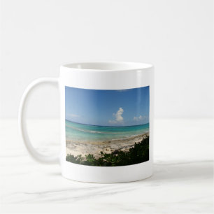 Día que soña la taza de café de la isleta de