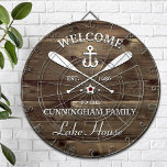 Diana Apellido | Oars and Anchor Personalizado<br><div class="desc">Divertido "bienvenido a la casa del lago" tablero de dardos personalizado. Cambie el nombre,  el año y el nombre de su escapada de vacaciones (casa de playa,  cabaña,  casa de verano,  etc.) para hacer de este un regalo maravilloso y único.</div>