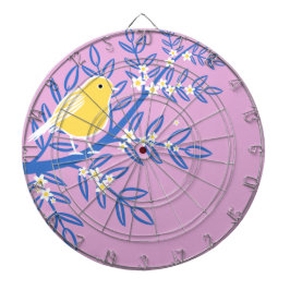 Diana Ave amarilla ilustrada en un fondo rosado