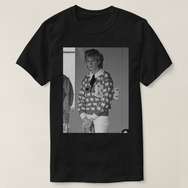 Diana Black Sheep Sweater  Premium  (Diseño del anverso)