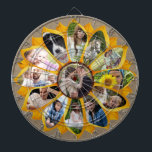 Diana Collage de fotos familiar Sunflower Burlap 13 foto<br><div class="desc">No encontrarás una manera más bonita y única de mostrar fotos de tu familia o bodas que este magnífico collage de fotos de girasoles rústicos de una sola especie. Hay un total de 12 pétalos, cada uno con su propia imagen. Además, se puede añadir una imagen al centro de la...</div>