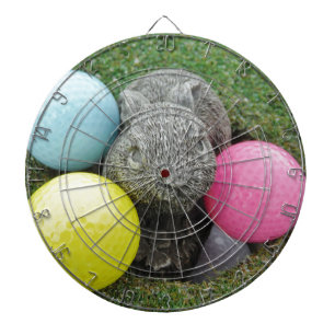 Diana Conejo con huevo amarillo azul rosa