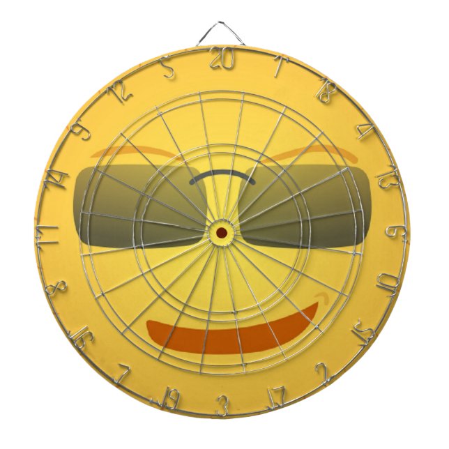 Diana DARTBOARD DE CARA DE Guay CON DARTES (Frente)