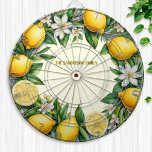 Diana Flores de fruta de limón y hojas cítricos frescos<br><div class="desc">Trae encanto cítrico fresco a su sala de juegos con este tablero personalizado. Con una corona vibrante de frutas de limón,  flores y hojas,  y tu nombre personalizado,  el tablero de dartboard se agrega con estilo a la pared.</div>