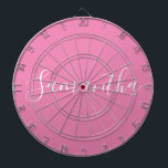 Diana Guión blanco de nombre personalizado en rosa<br><div class="desc">Nombre Personalizado Guión Blanco En Placa De Arte Rosa</div>