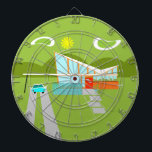 Diana Junta de arte Retro Palm Springs House<br><div class="desc">Esta casa retro Palm Springs con Car Dart Board es un sueño de los amantes de la modernidad de mediados de siglo. El diseño de arte minimalista incluye un naranja elegante y una casa de cristal con un techo de marca de verificación en pendiente espectacular. La puerta roja contrasta con...</div>